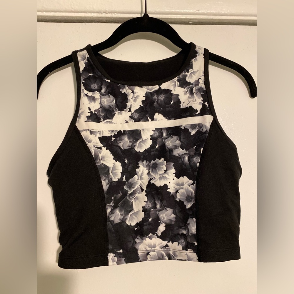 💚3 for $10!💚 Betsey Johnson Athletic Top